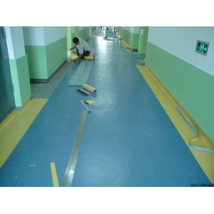 可降解PVC地板
