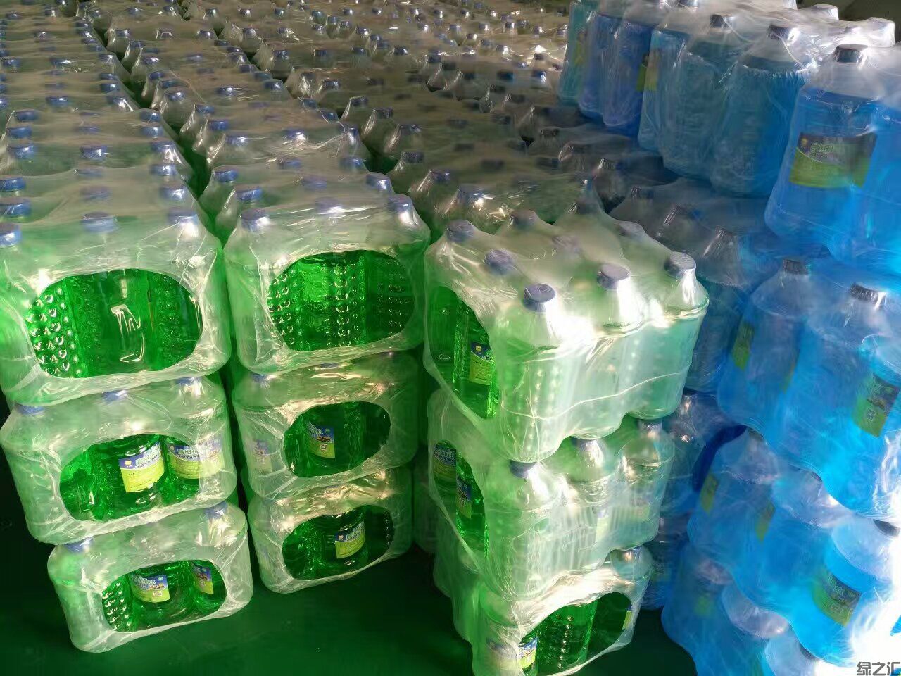 飲料、酒類(lèi)等用光降解熱收縮膜(圖4)